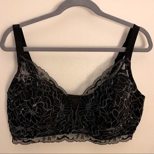 NWOT Bali Unlined Lace Bra